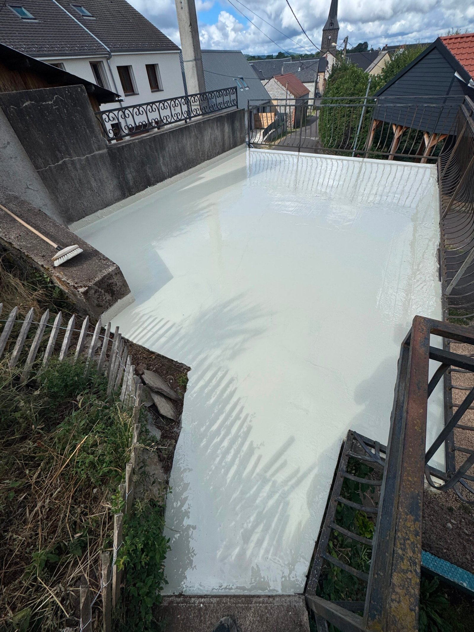 POLY'SOL PU 2K - Peinture Polyuréthane bi-composant Haute Résistance - Pour sols béton intérieurs & extérieurs - 5 Kg